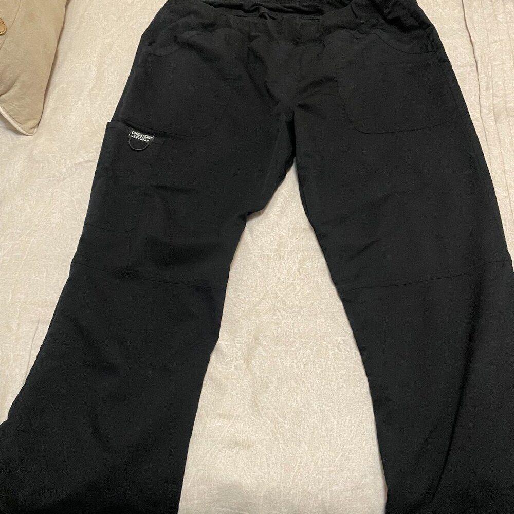 Cherokee Women's Pull On Cargo